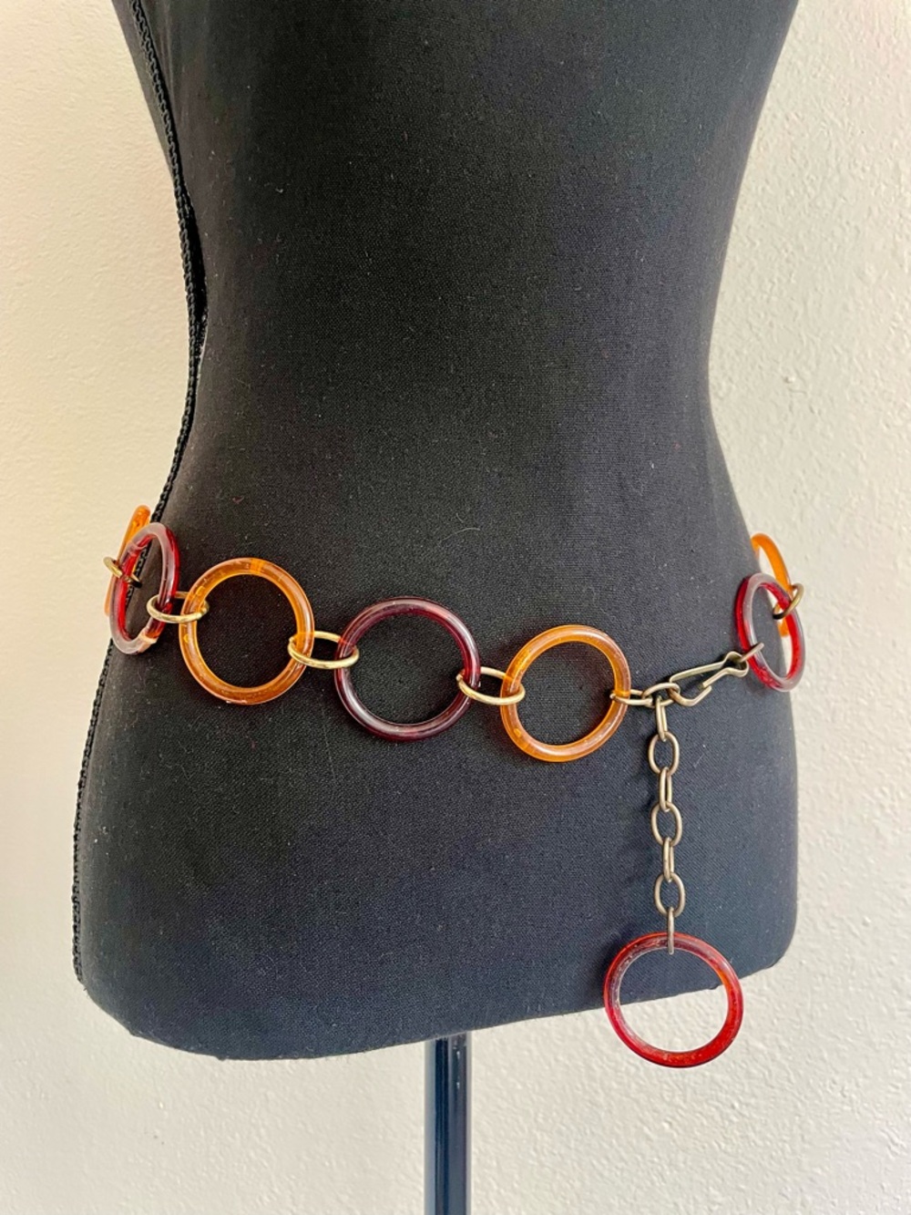 Vintage Mid Century Mod Amber Lucite Chain Belt